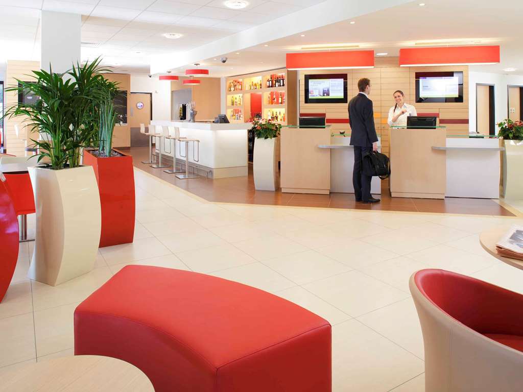 Hotel Sarcelles Flanades Exterior foto
