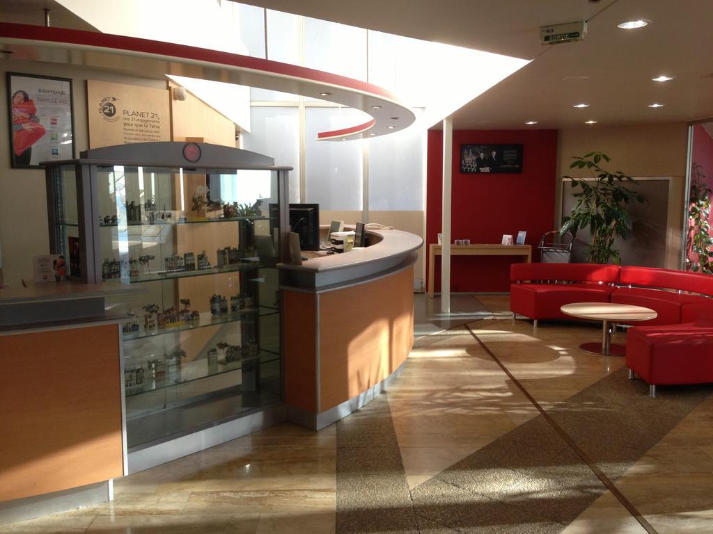 Hotel Sarcelles Flanades Exterior foto